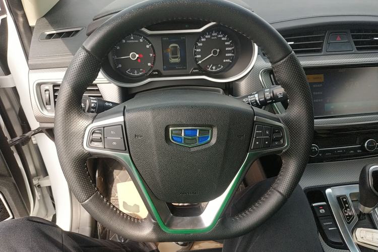 Used Geely Auto Emgrand GS 2016 Sport Edition 1.8L Automatic LingShang Model Steering Wheel