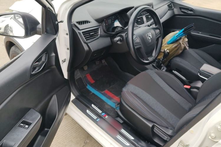 Used Baojun 310W 2017 1.2L Manual Value Edition China V
