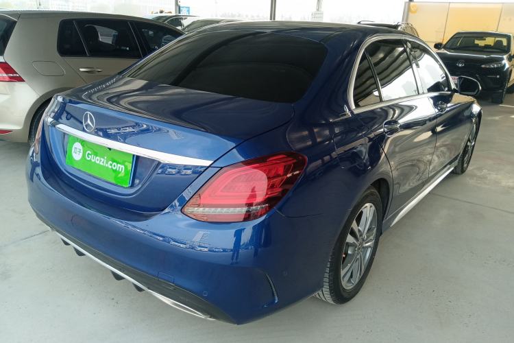 Used Mercedes-Benz C-Class 2019 C 180 L Fashion Edition Sport Version Rear Right 45 Deg