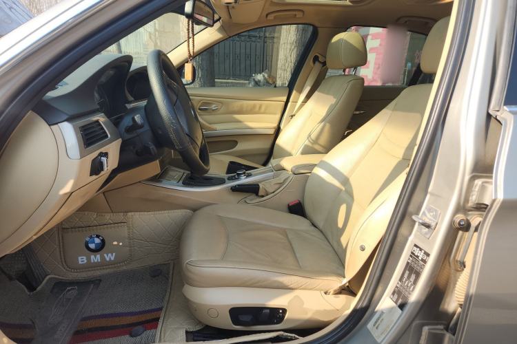 Used BMW 3 Series 2011 320i Luxury Edition