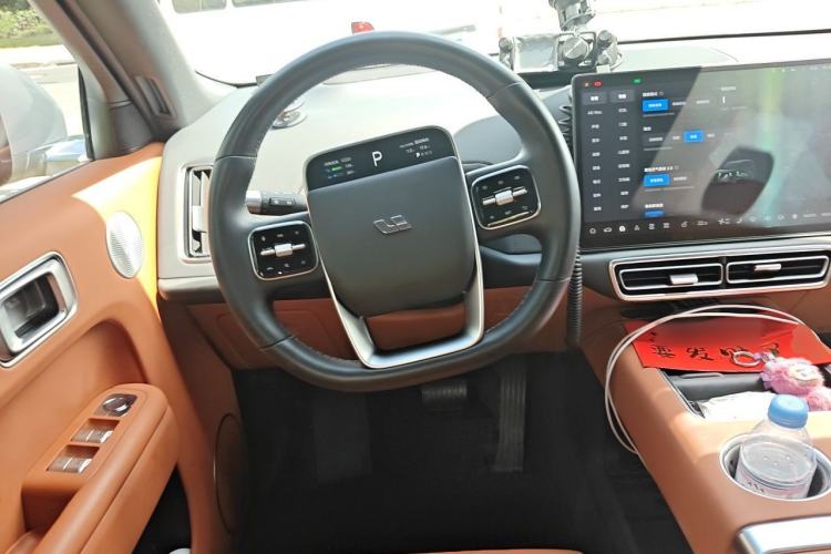 Used Li Auto L9 2022 Max model
