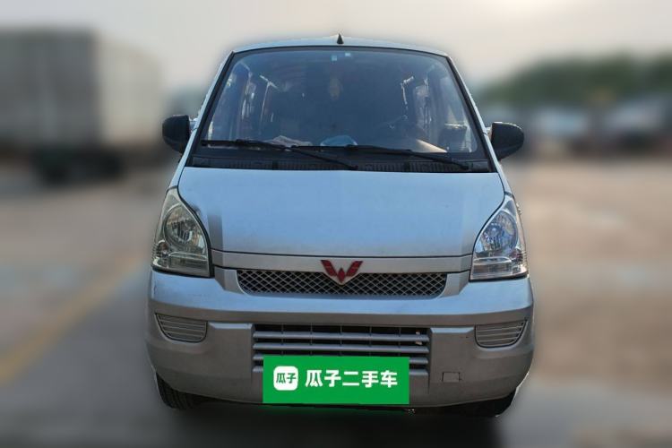 Used Wuling Rongguang EV 2020 Basic Version 7-Seater 300 km