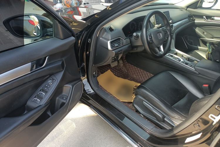 Used Honda Accord 2018 Rui·Hybrid 2.0L Rui Ku Edition China VI Driver Seat