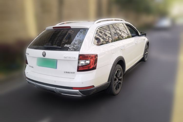 Used Skoda Octavia 2018 Station Wagon TSI230 DSG Luxury Edition Rear Right 45 Deg