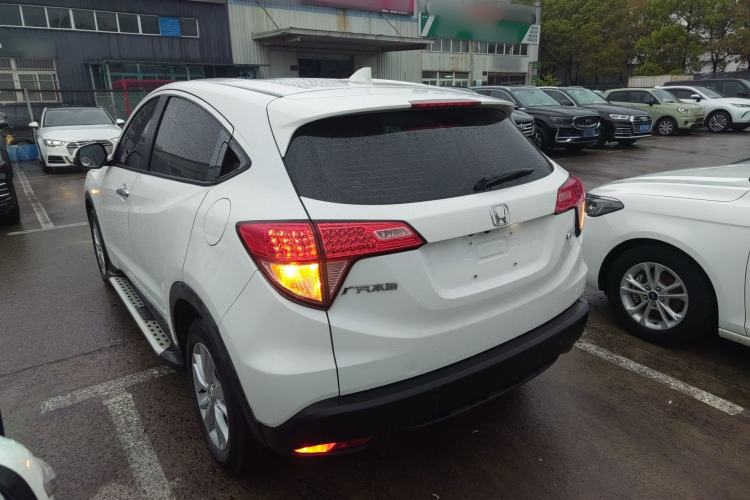 Used Honda Vezel 2017 1.5L CVT 2WD Comfort Model Rear Left 45 Deg