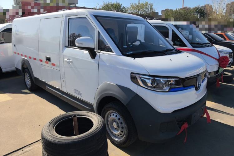 Used Foton Intelligent Blue Elf E7 2024 Facelifted All-Electric Van Flat Roof 2 Seats Evey Lithium Energy 41.86 kWh