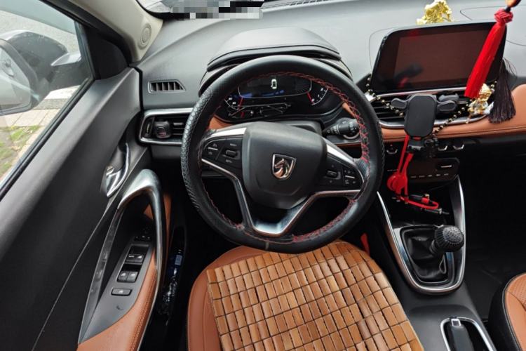 Used Baojun 510 2017 1.5L Manual Luxury Model
