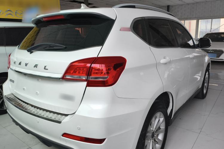Used Haval H2 2018 Red-Label 1.5T Dual-Clutch Two-Wheel-Drive Luxury Model Rear Right 45 Deg
