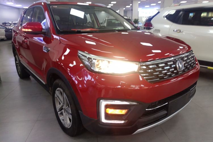 Used CHANGAN CS55 2018 1.5T Automatic Colorful Edition China V Standard Front Right 45 Deg