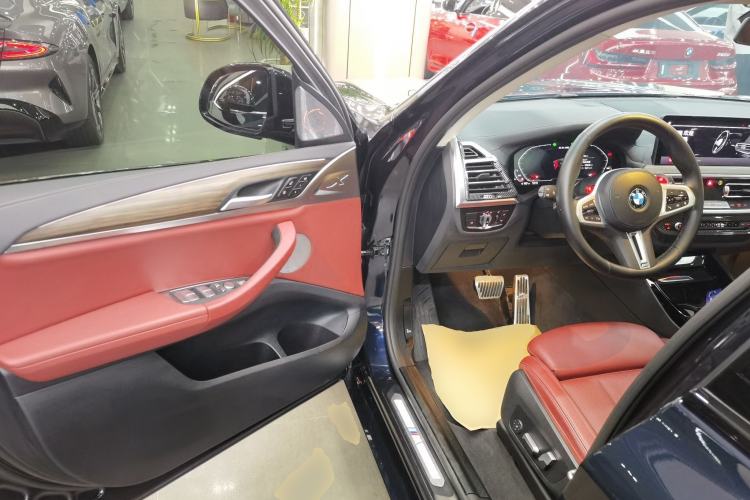 Used BMW X3 2022 Second Facelift xDrive30i Leading Edition M Night Sky Package