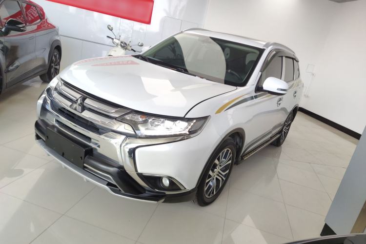 Used Mitsubishi Outlander 2018 2.4L 4x4 Elite Edition 5 Seats
