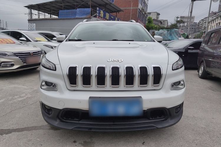 Used Jeep Cherokee 2016 2.4L Leading Edition