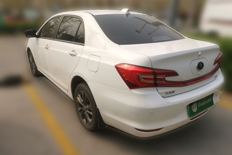 Used BYD Qin New Energy 2017 1.5T Luxury Model
