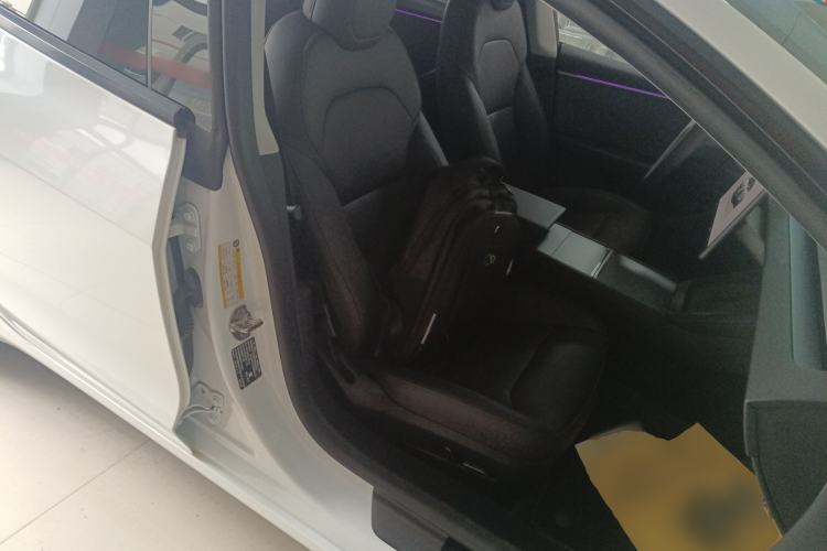 Used Tesla Model 3 2023 Rear-Wheel-Drive Version