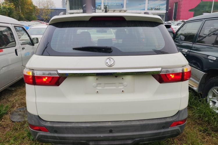 Used Dongfeng Fengon S560 2018 1.8L Manual Urban Model 7 Seats