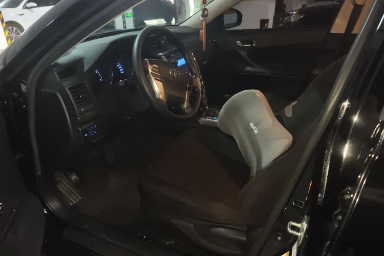 Used Toyota Reiz 2013 2.5S Elite Edition Left Front Seat