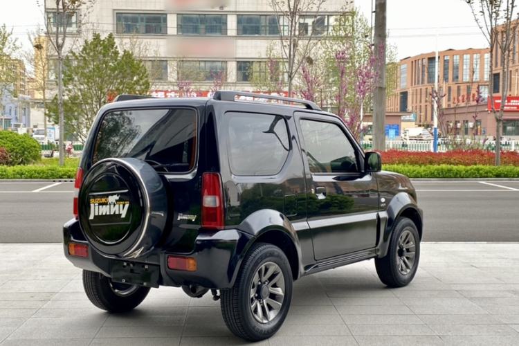 Used Suzuki Jimny 2015 1.3 AT JLX Exterior 8