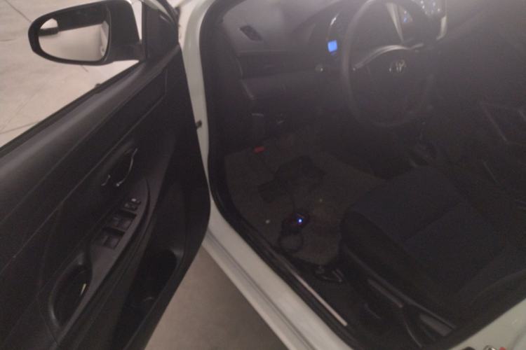 Used Toyota YARiS L Zhi Xuan 2016 Revised 1.5E CVT Charming Edition
