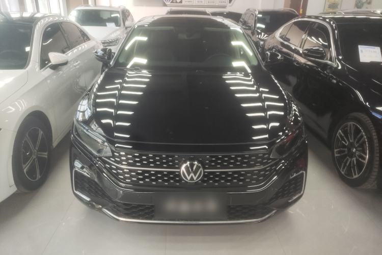 Used Volkswagen Passat 2024 330TSI Starry Elite Edition
