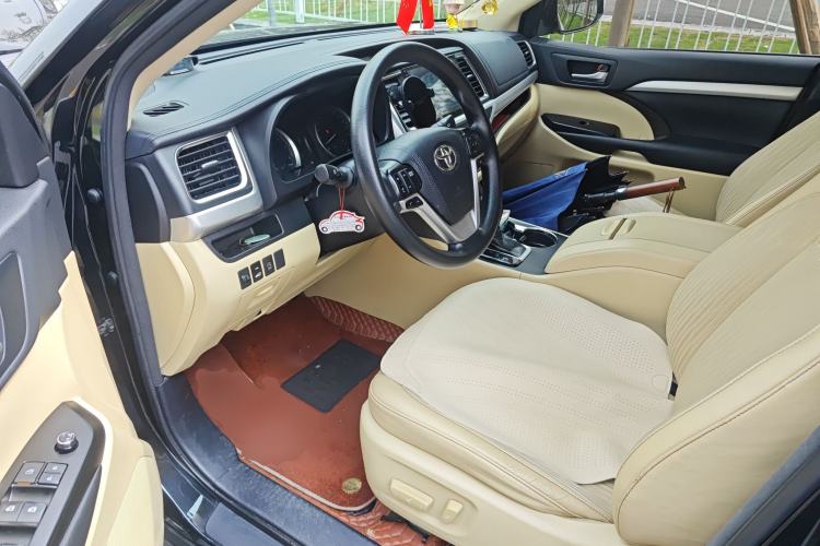 Used Toyota Highlander 2018 2.0T Four-Wheel Drive Elite Edition 7 Seats China VI Standard
