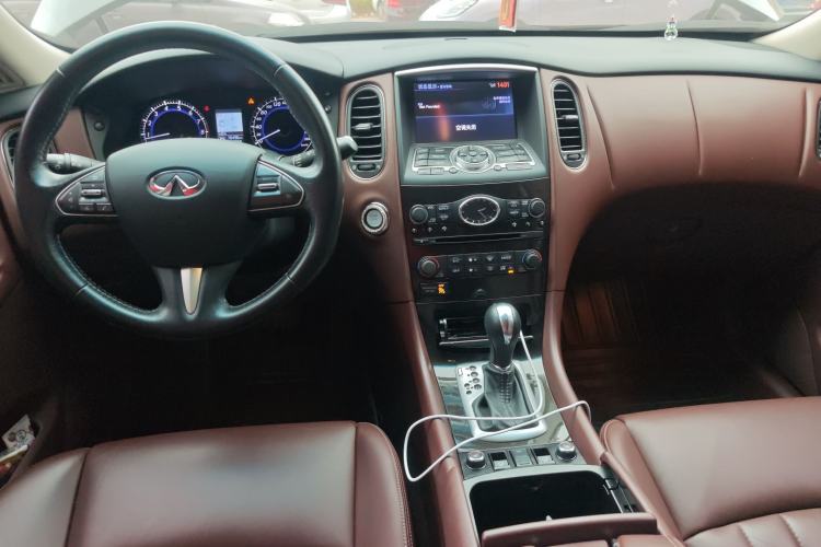 Used Infiniti QX50 2015 2.5L Luxury Edition