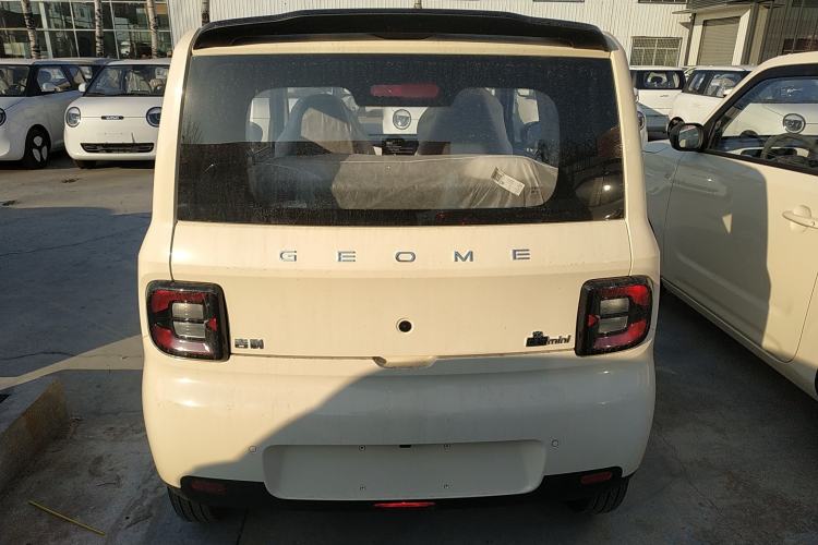 Used Geely Galaxy Panda 2025 210 km – Yuanqi Bear
