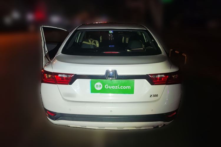 Used Zotye Z300 2014 New Vision 1.5L Manual Luxury Model
