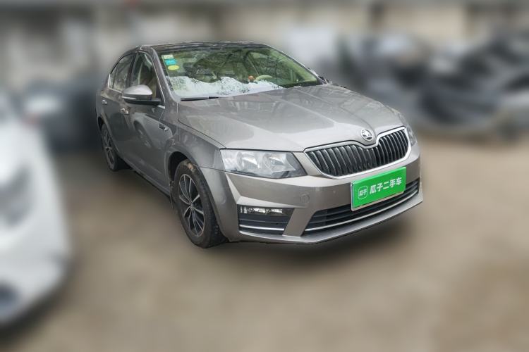 Used Skoda Octavia 2016 1.6L Automatic Smart Drive Edition
