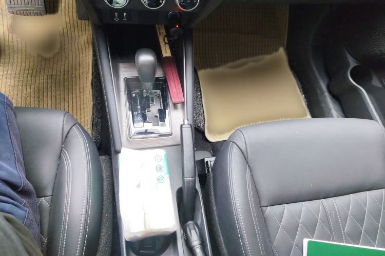 Used Mitsubishi ASX 2020 2.0L CVT Smart Edition Gear Lever