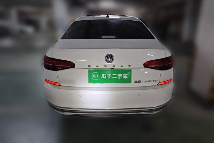 Used Volkswagen Passat 2019 330TSI Elite Edition China VI

