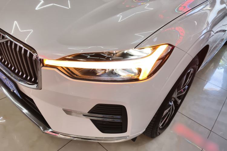 Used Volvo XC60 2024 B5 4x4 Smart Luxury Edition
