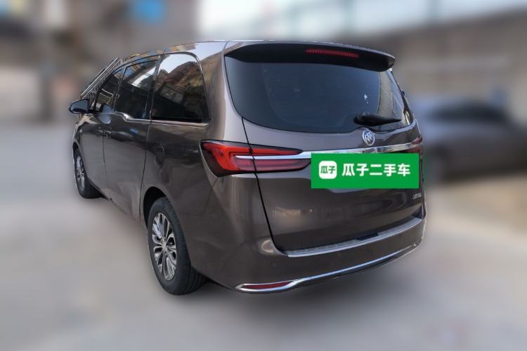 Used Buick GL8 2022 Land Cruiser Executive Class 652T Comfort Model
