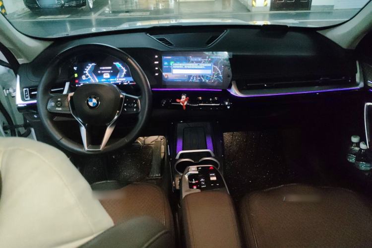 Used BMW X1 2023 sDrive25Li X Design Package Center Console