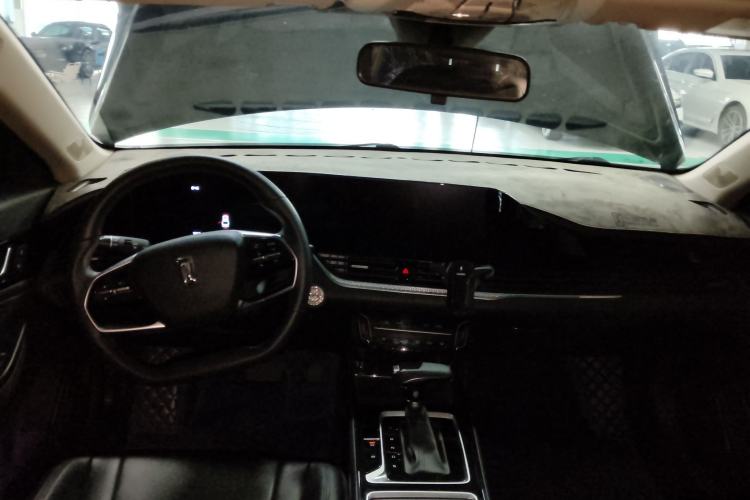 Used Bestune B70 2022 Third Generation 1.5T Automatic Enjoyment Version Center Console