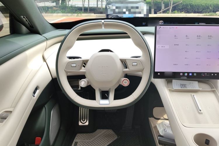 Used Xiaomi Auto YU7 2025 Ultra-Long Range Rear-Wheel Drive Version Steering Wheel