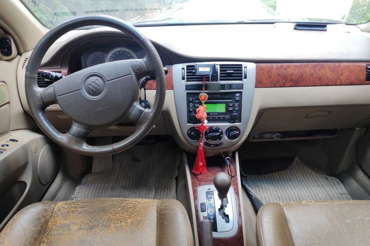 Used Buick Excelle 2005 Touring Version 1.8L Automatic Comfort Edition