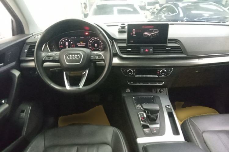Used Audi Q5L 2020 Updated 40 TFSI Prestige Fashion Edition
