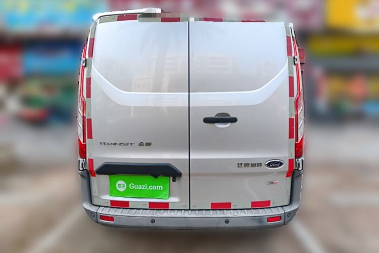 Used Ford Transit 2017 2.0T Diesel Van Short Wheelbase Low Roof China V Standard