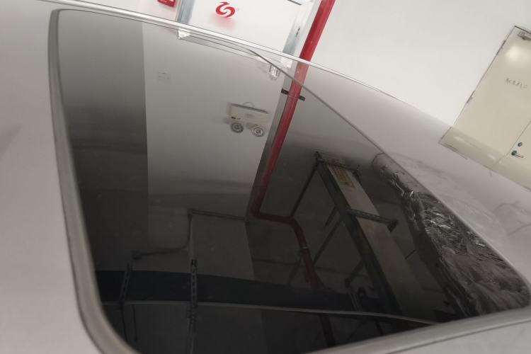 Used Toyota Avalon 2019 Dual-Engine 2.5L Luxury Edition China VI Standard