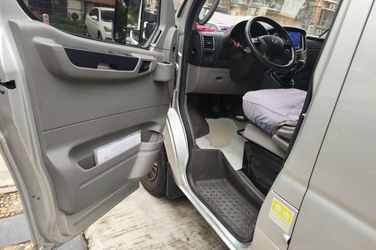 Used Dongfeng Yufeng P16 
