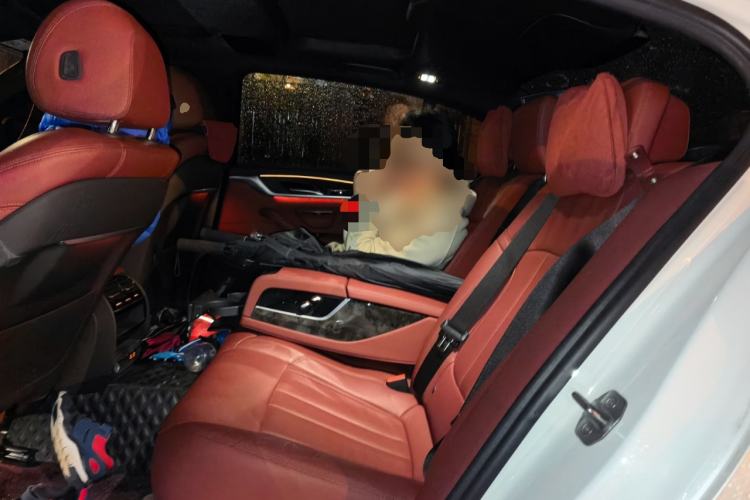 Used BMW 5 Series 2020 530Li xDrive M Sport Package Left Rear Seat