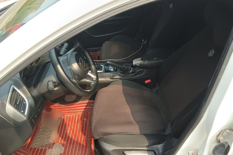 Used Mazda 3 Axela 2017 Sedan 1.5L Automatic Comfort Model China VI Standard Left Front Seat