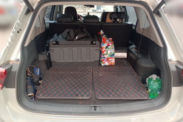 Used Volkswagen Tiguan L 2019 380TSI Automatic All-Wheel Drive Luxury Edition with 7 Seats China VI Standard