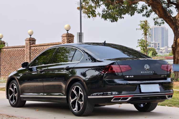 Used Volkswagen Magotan 2023 2 Million Units Commemorative Edition 330TSI DSG Luxury Version
