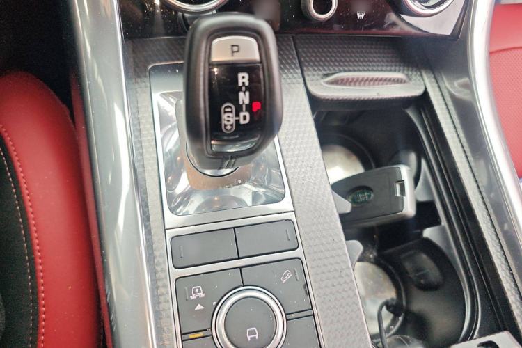 Used Land Rover Range Sport 2022 3.0 L6 YAO Black Edition Gear Lever