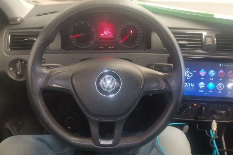 Used Volkswagen Santana 2016 1.6L Manual Fashion Edition Steering Wheel