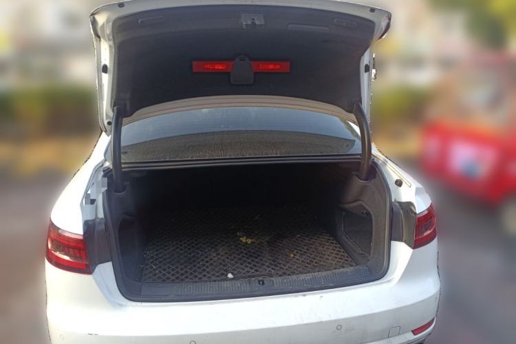 Used Audi A4L 2018 30th Anniversary Edition 40 TFSI Trendy Model
