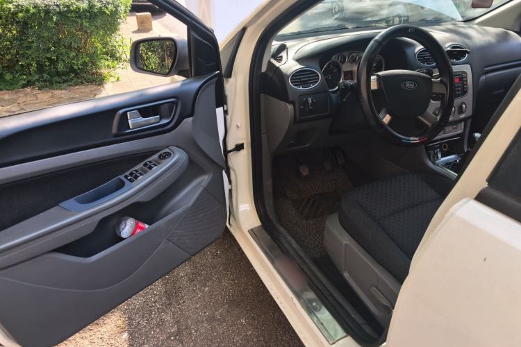 Used Ford Focus 2012 Hatchback Classic 1.8L Manual Base Model