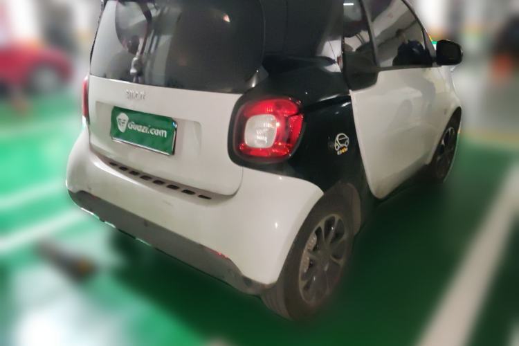 Used smart fortwo 2015 1.0L 52 kW Hardtop Passion Edition
