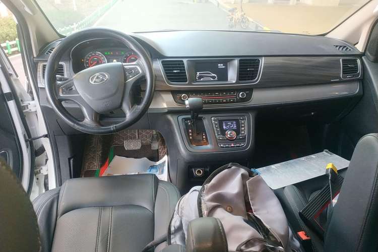 Used SAIC MAXUS G10 2019 Facelift PLUS 2.0T Automatic Elite Edition China VI